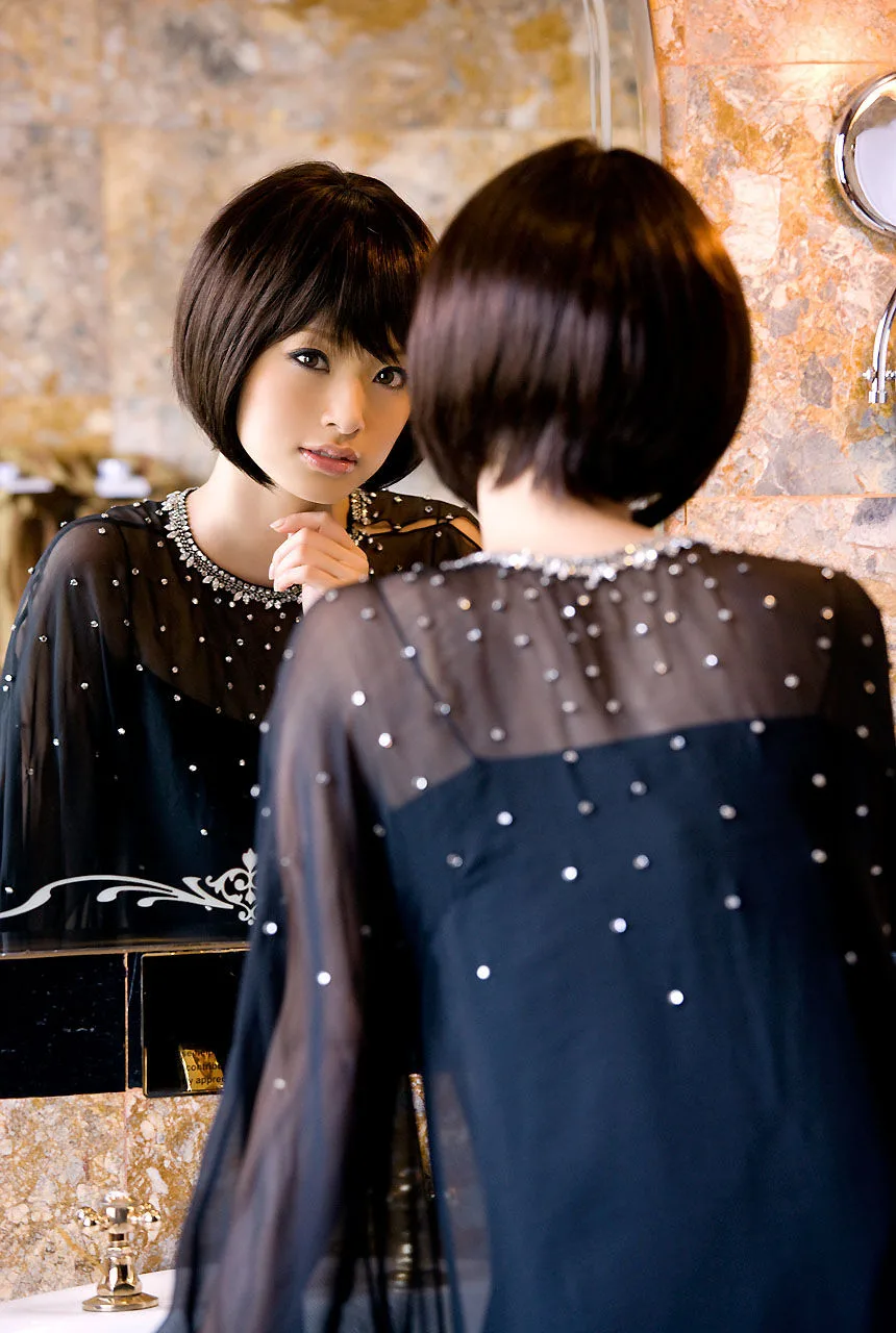 [Image.tv] Album ảnh "Kho báu châu Á - phiên bản đặc biệt" của Aya Ueto - 18