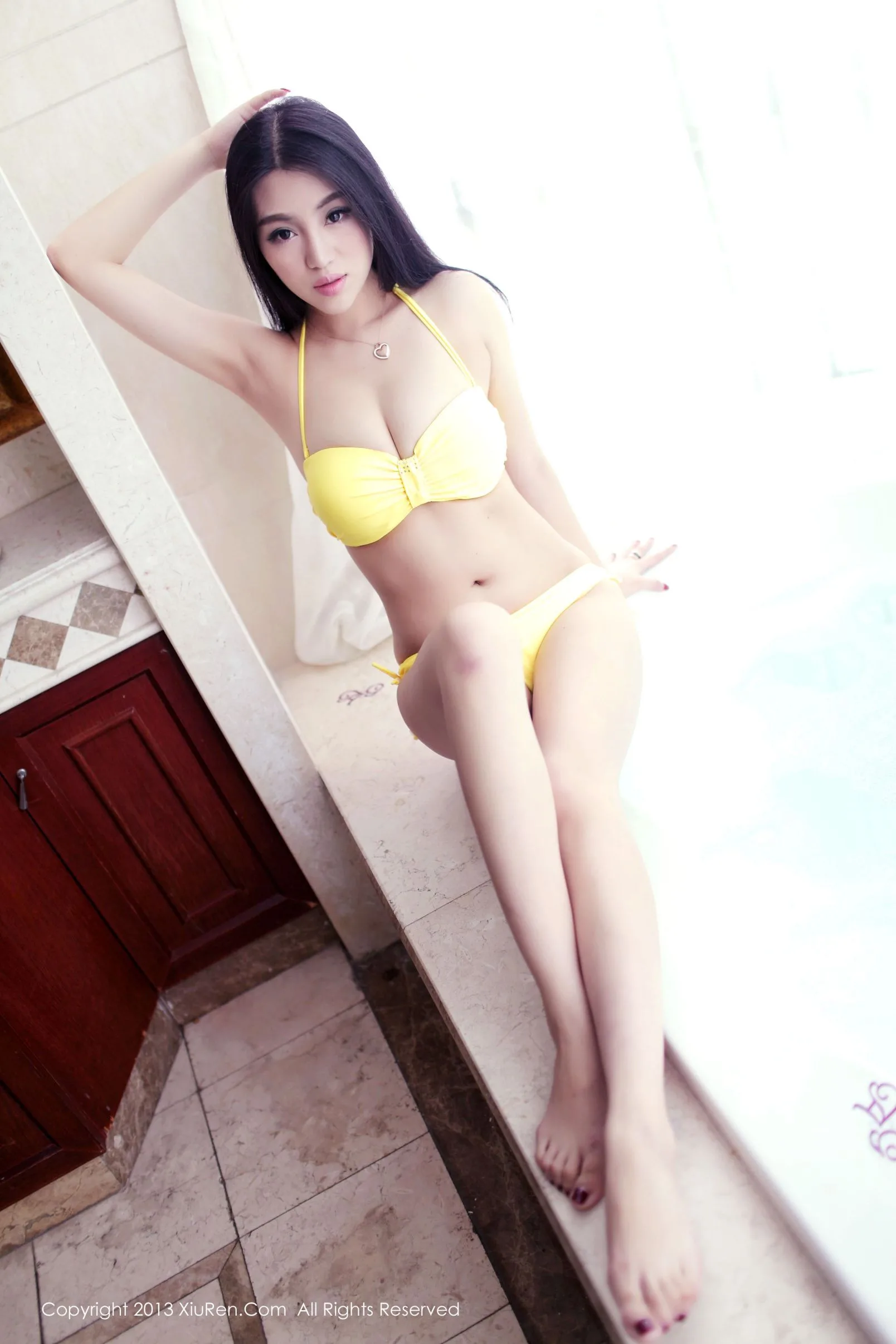 [XIUREN秀人网] Tiffany Xiaomeng - Một người phụ nữ trưởng thành tự nhận mình có vòng một D-cup - 47