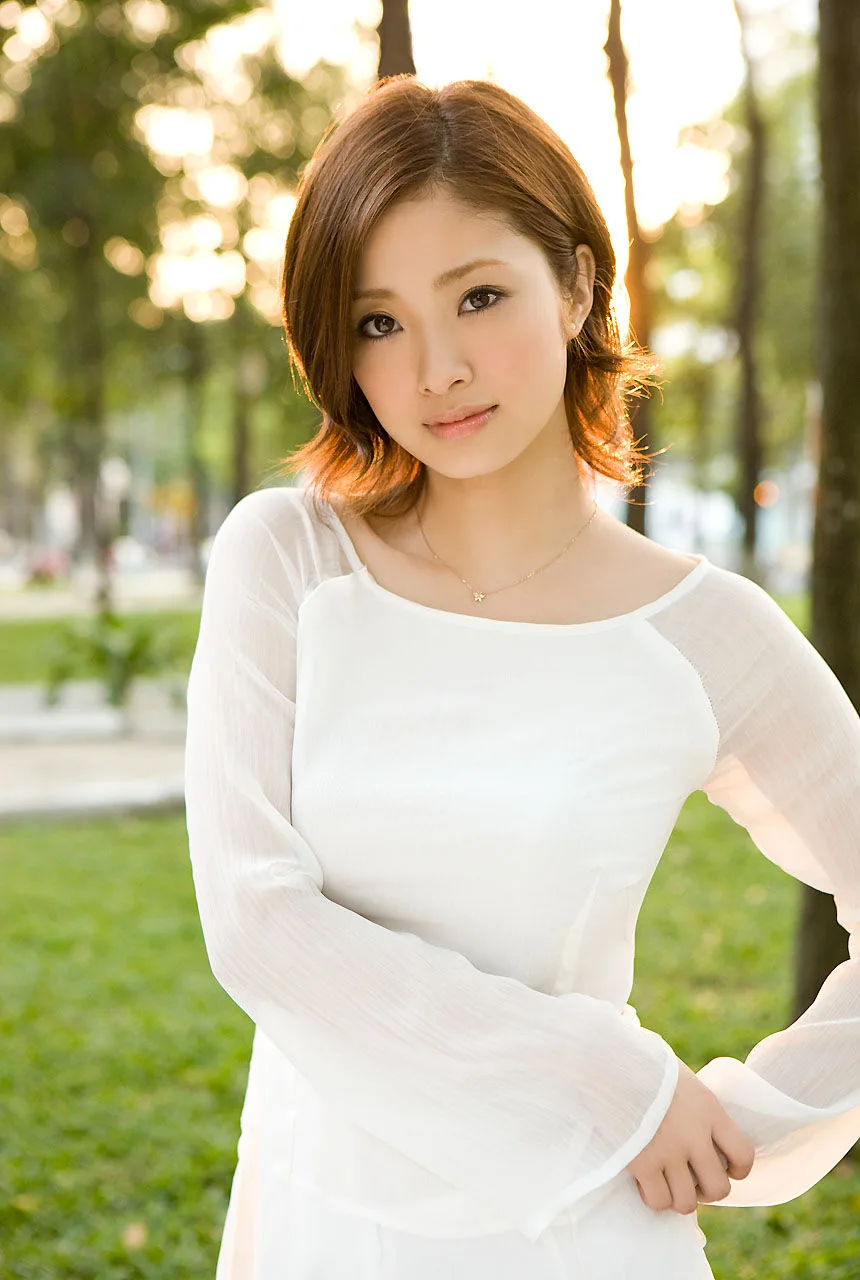 [Image.tv] Album ảnh "Kho báu châu Á - phiên bản đặc biệt" của Aya Ueto - 70