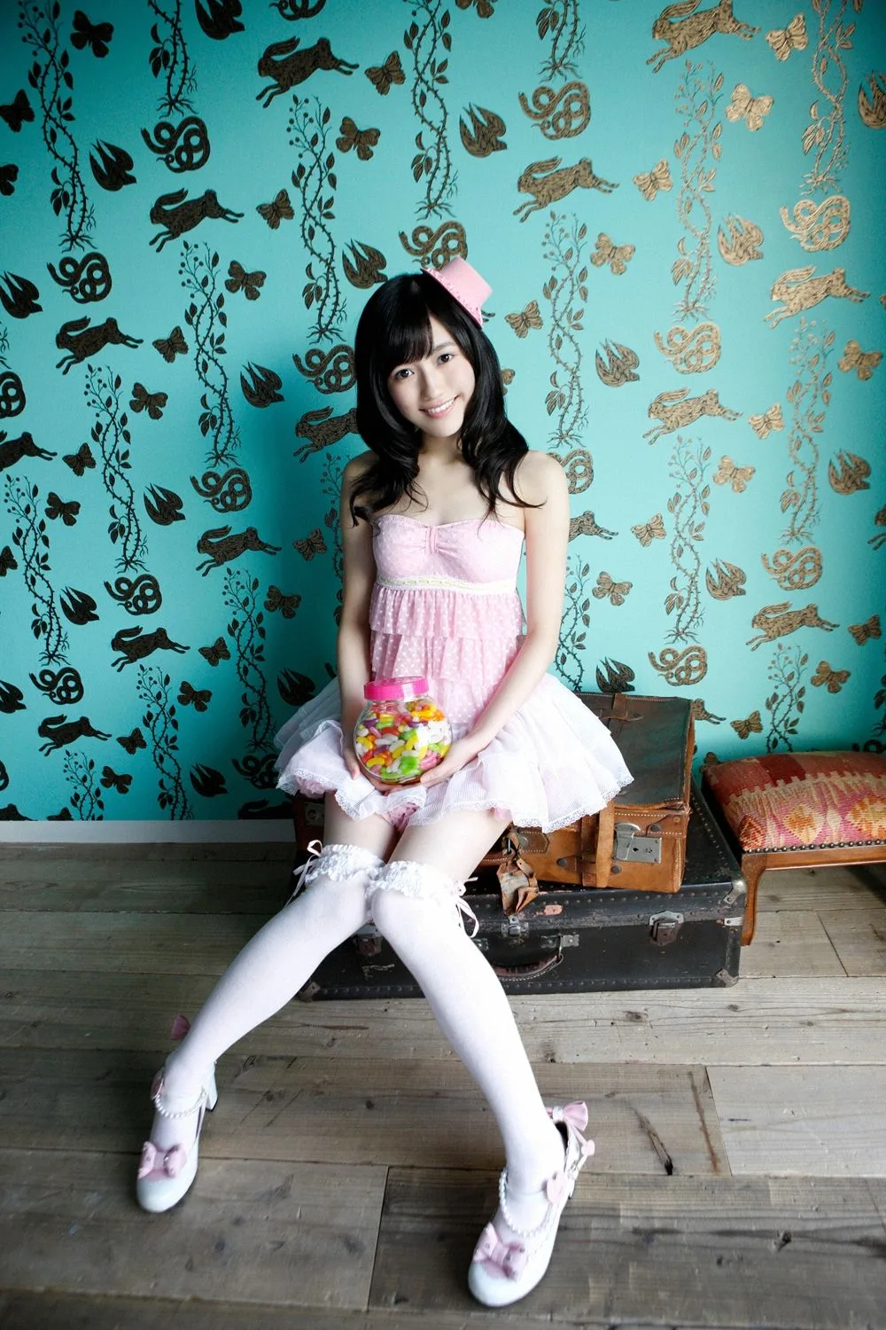 [YS Web] Vol.531 Album ảnh "AKB48 モフモフまゆゆ" của Mayu Watanabe - 48