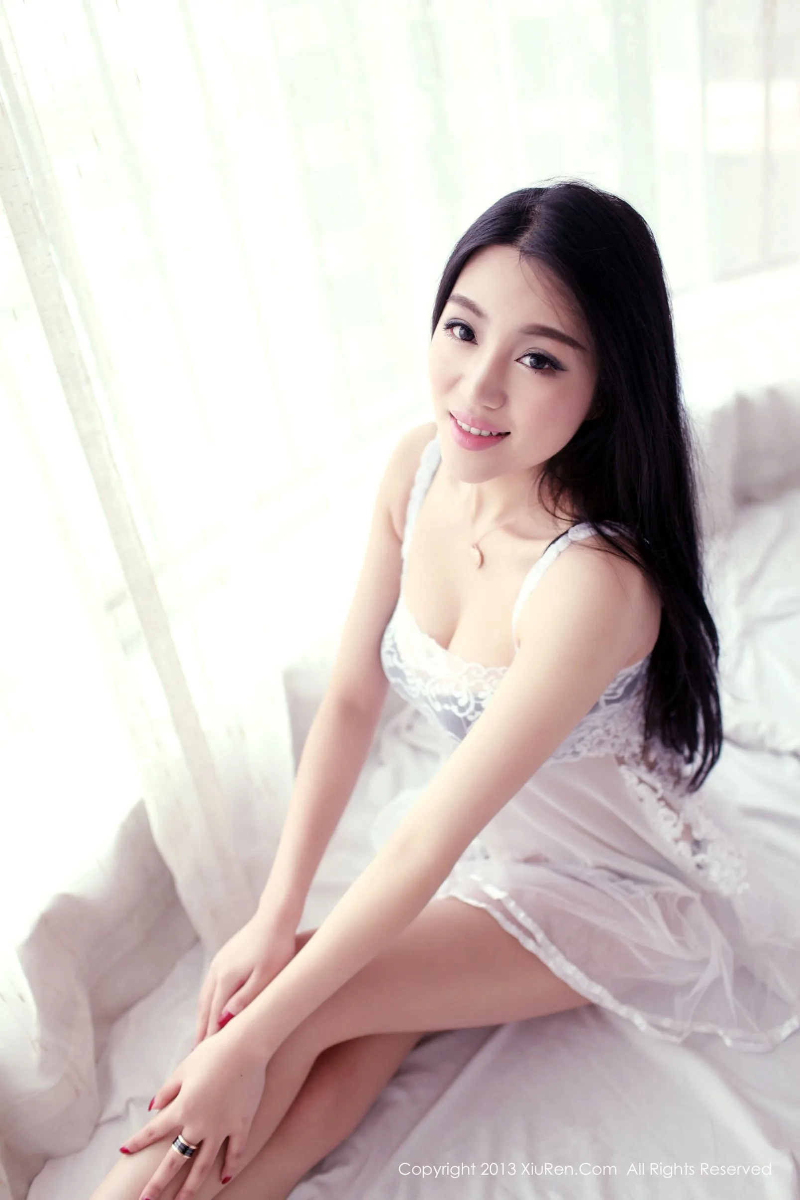 [XIUREN秀人网] Tiffany Xiaomeng - Một người phụ nữ trưởng thành tự nhận mình có vòng một D-cup - 32